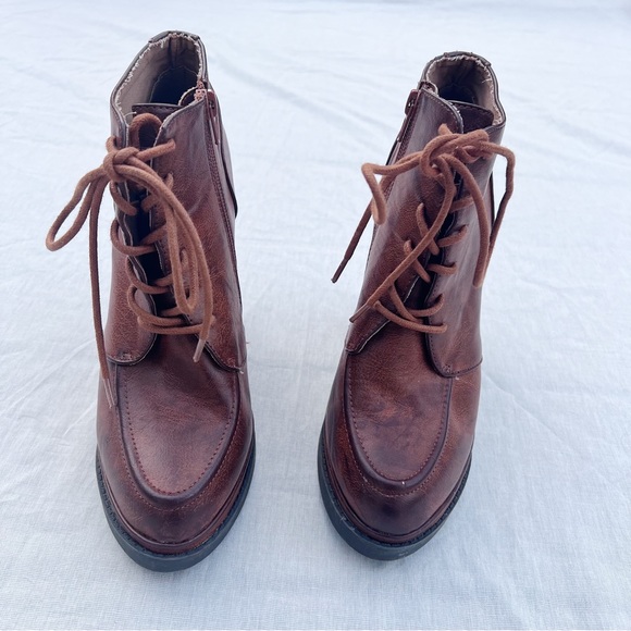 SOLD - Picture 2 of 7